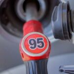 Стоимость бензина марки АИ-92 упала более чем на 7% АИ— 95